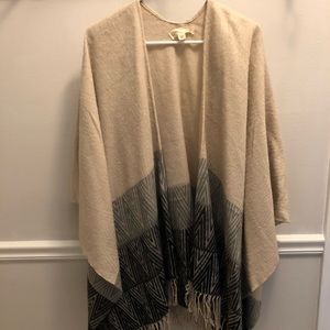 Women’s Poncho!